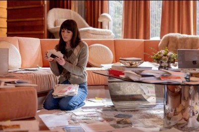 Dakota Johnson volta ao fil&atilde;o do erotismo ao viver Lowen, depois de interpretar Anastasia Steele em  "Cinquenta tons de cinza" -  (crédito: Sony Pictures/divulga&ccedil;&atilde;o)