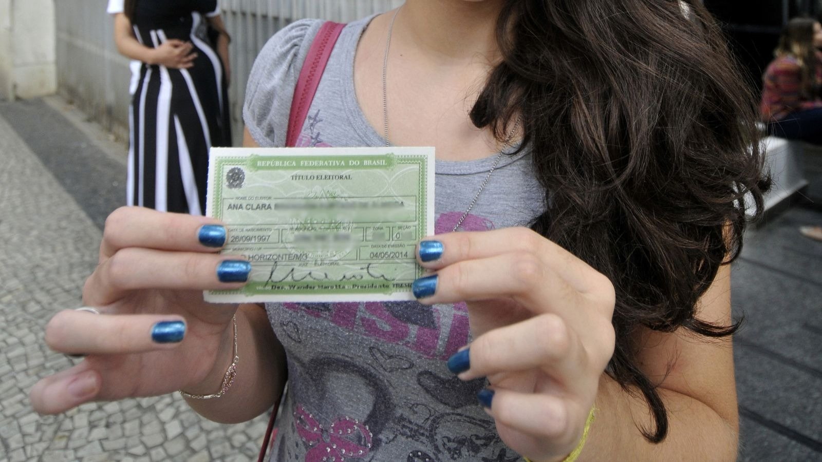 Para quem precisa tirar o t&iacute;tulo de eleitor pela primeira vez ou regularizar a situa&ccedil;&atilde;o, o processo pode ser feito online -  (crédito: Juarez Rodrigues/EM)