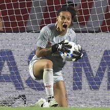 Goleira campeã brasileira: 'Bolsonaro nunca mais no poder, p****'