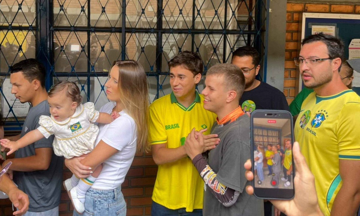 Além da própria candidatura, Nikolas teve participação de destaque na campanha presidencial de Flávio Bolsonaro em Minas Gerais - (crédito: Wellington Barbosa/EM/D.A Press)