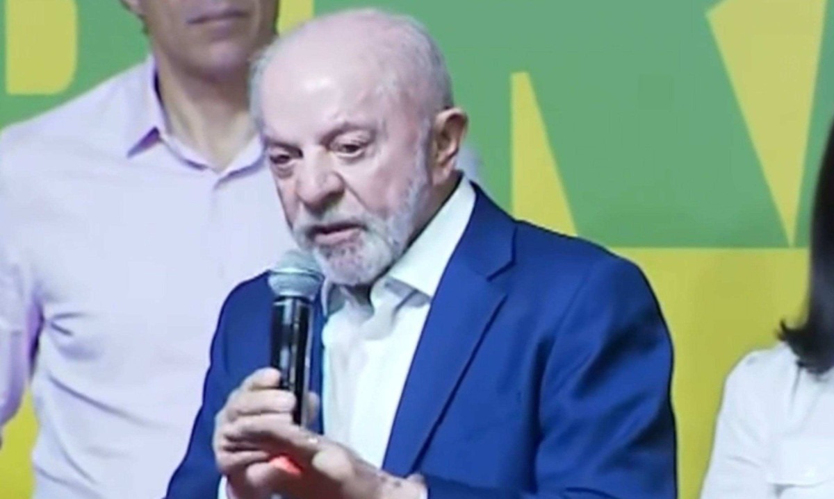 Lula anuncia 'nova campanha' e critica adversário durante discurso após definição do segundo turno das eleições - (crédito: SBT News)