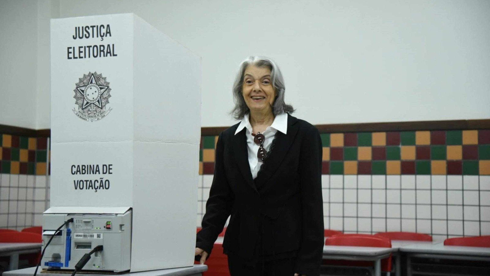 Eleições 2026: ministra Cármen Lúcia vota na manhã deste domingo, em BH