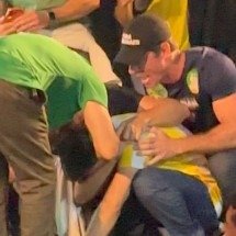 Nikolas se emociona com apoiadores após votação histórica em Minas