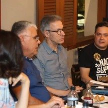 Zema acompanha apuração de votos em bar de BH  - Marcos Vieira/EM/DA Press