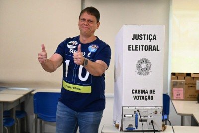 Tarcisio de Freitas é reeleito governador de São Paulo       -  (crédito: Luis Robayo/AFP)