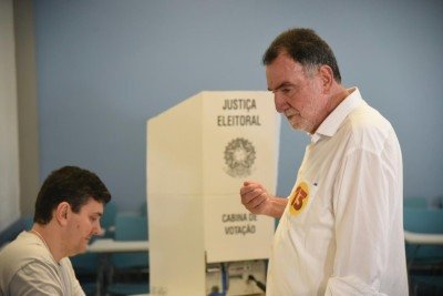 Patrus vai acompanhar a apuração dos votos em casa -  (crédito: Gladyston Rodrigues/EM/D.A Press)