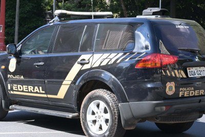 Carro da Polícia Federal -  (crédito: Leandro Couri/EM/D.A.Press)
