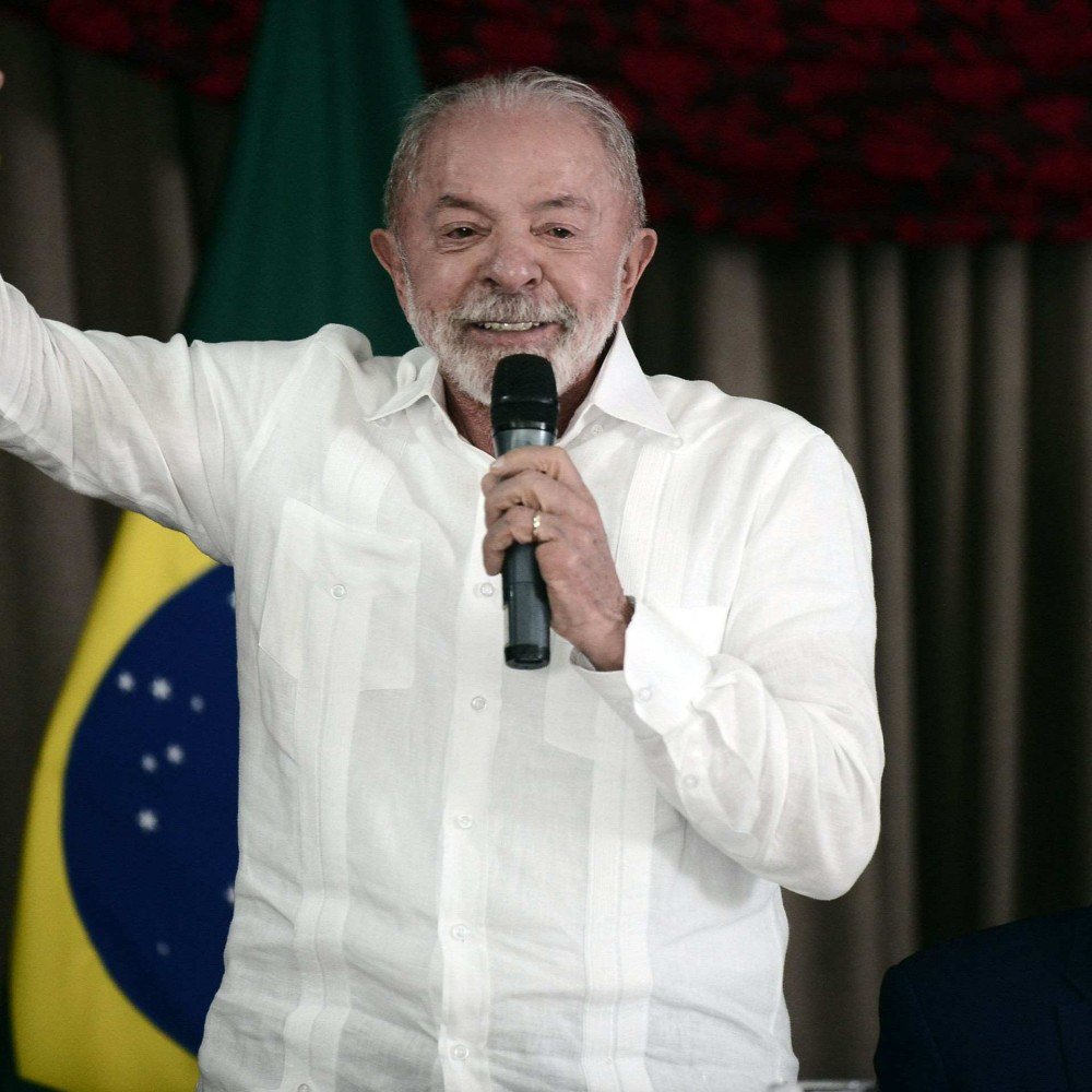 Lula aposta em mudança de tom, juventude e comunicação direta no 2º turno