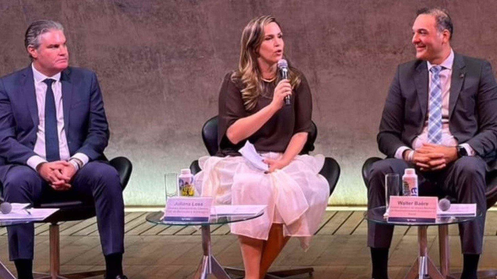 Alexandre Nogueira, Juliana Loss e Walter Ba&eacute;re