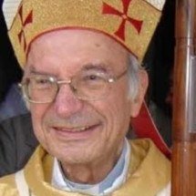 OS 96 ANOS DE UM SANTO - divulgação