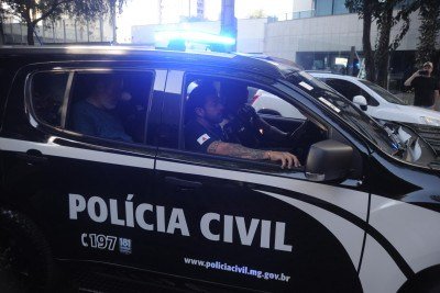 Mulher de 48 anos morreu atropelada por &ocirc;nibus em Uberaba; per&iacute;cia da Pol&iacute;cia Civil apura as circunst&acirc;ncias do acidente     -  (crédito:  Alexandre Guzanshe/EM/D.A Press)