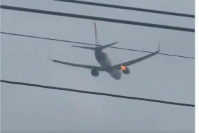 Motor de avião pega fogo na Grande Recife após choque com pássaro  -  (crédito:  Reprodução / 'X' / @deyvsoncharles)