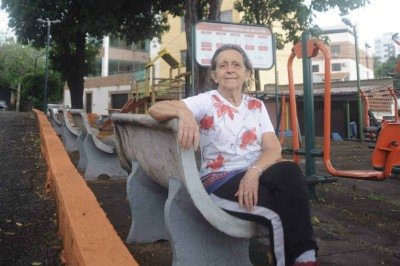 Dona Lenilda de Oliveira diz que Cleitinho teve a quem puxar: o antepassado Pedro X. Gontijo, apelidado 'Pai de Divinópolis' -  (crédito: Alexandre Guzanshe/EM/D.APress)