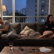 Casal evita conflitos para manter a paz no relacionamento, mas hábito silencioso esconde risco grave à saúde mental que poucos casais conseguem identificar - Tupi