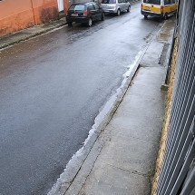 Van escolar bate em poste e deixa 13 estudantes feridos em BH - Corpo de Bombeiros/Reprodução