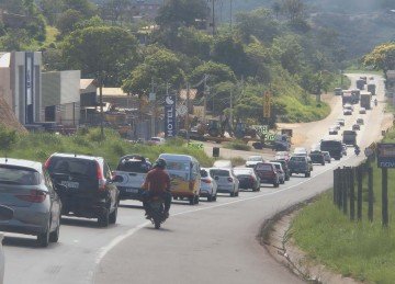 BR-381, na altura de Santa Luzia, tamb&eacute;m ter&aacute; radares instalados
       -  (crédito:  Jair Amaral/EM/D.A Press)