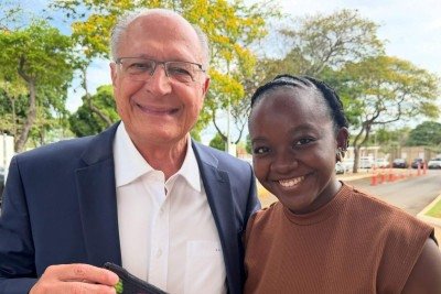 Alckmin e Ana Elisa posaram para foto em Brasília -  (crédito: Reprodução/Instagram)