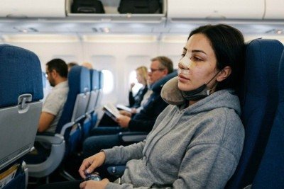 Cirurgia no nariz e viagem marcada: descubra se voar logo após o procedimento é seguro ou se a pressão da cabine pode colocar sua recuperação em risco -  (crédito: Tupi)
