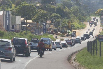 Na foto, a BR 381, na altura de Santa Luzia, que também terá radares instalados
       -  (crédito:  Jair Amaral/EM/D.A Press)
