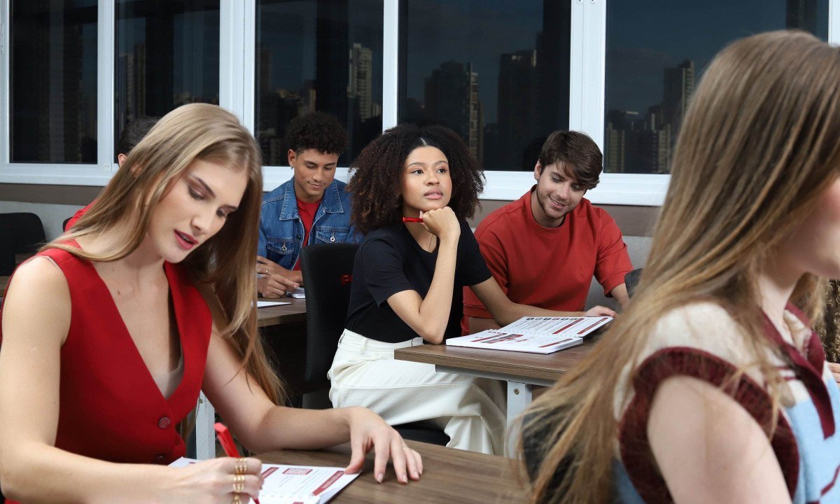 Momento certo para a pós: sinais de que a especialização vai fazer diferença - (crédito: PulseBrand)