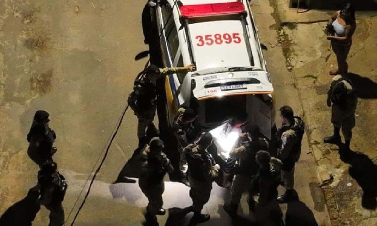 O homem foi preso em flagrante e apresentado à Polícia Civil - (crédito: Reprodução/PMMG)