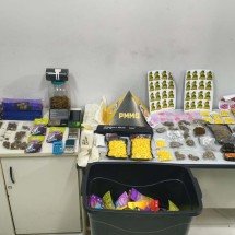 ‘Delivery’ de drogas acaba com apreensão de 1,2 mil comprimidos de ecstasy - PMMG/Reprodução
