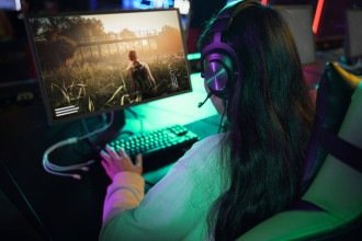 Como manter sua conta de games acessível durante viagens ao exterior