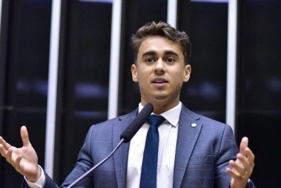 Nikolas Ferreira defende prioridade de impeachment de ministros do STF caso PL conquiste a presid&ecirc;ncia do Senado -  (crédito: Bruno Spada/C&acirc;mara dos Deputados)