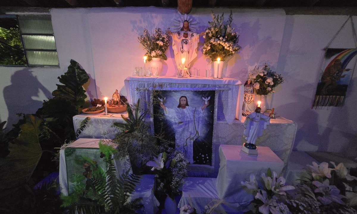 Na Umbanda, Jesus Cristo é reverenciado como o maior mestre espiritual, o guia supremo, símbolo máximo de amor, caridade e luz, além de ser frequentemente associado a Oxalá - (crédito: Carlos Altman/EM)