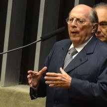 Autor do impeachment de Dilma apoia Lula e ataca Flávio: 'Cuidado com o precipício' - Antonio Cruz/Agencia Brasil - 15/04/2016