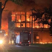 Incêndio atinge prédio da UFPE e destrói equipamentos de pesquisa - Reprodução/Redes Sociais