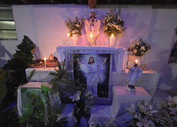 Na Umbanda, Jesus Cristo é reverenciado como o maior mestre espiritual, o guia supremo, símbolo máximo de amor, caridade e luz, além de ser frequentemente associado a Oxalá -  (crédito: Carlos Altman/EM)