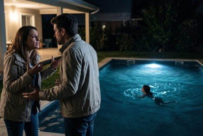 Esposa denuncia marido em fórum da web após filho autista invadir piscina do vizinho e não ser resgatado pelo pai: Chegou e começou a gritar comigo -  (crédito: Tupi)