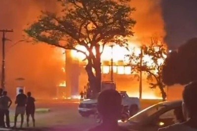 Incêndio na UFPE destrói pesquisas de 20 anos e causa prejuízo de R$ 100 milhões -  (crédito: Tupi)