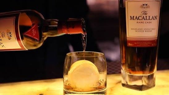A marca de whisky Macallan ganhou visibilidade em meio a investiga&ccedil;&otilde;es federais que citam a bebida -  (crédito: Reprodu&ccedil;&atilde;o)