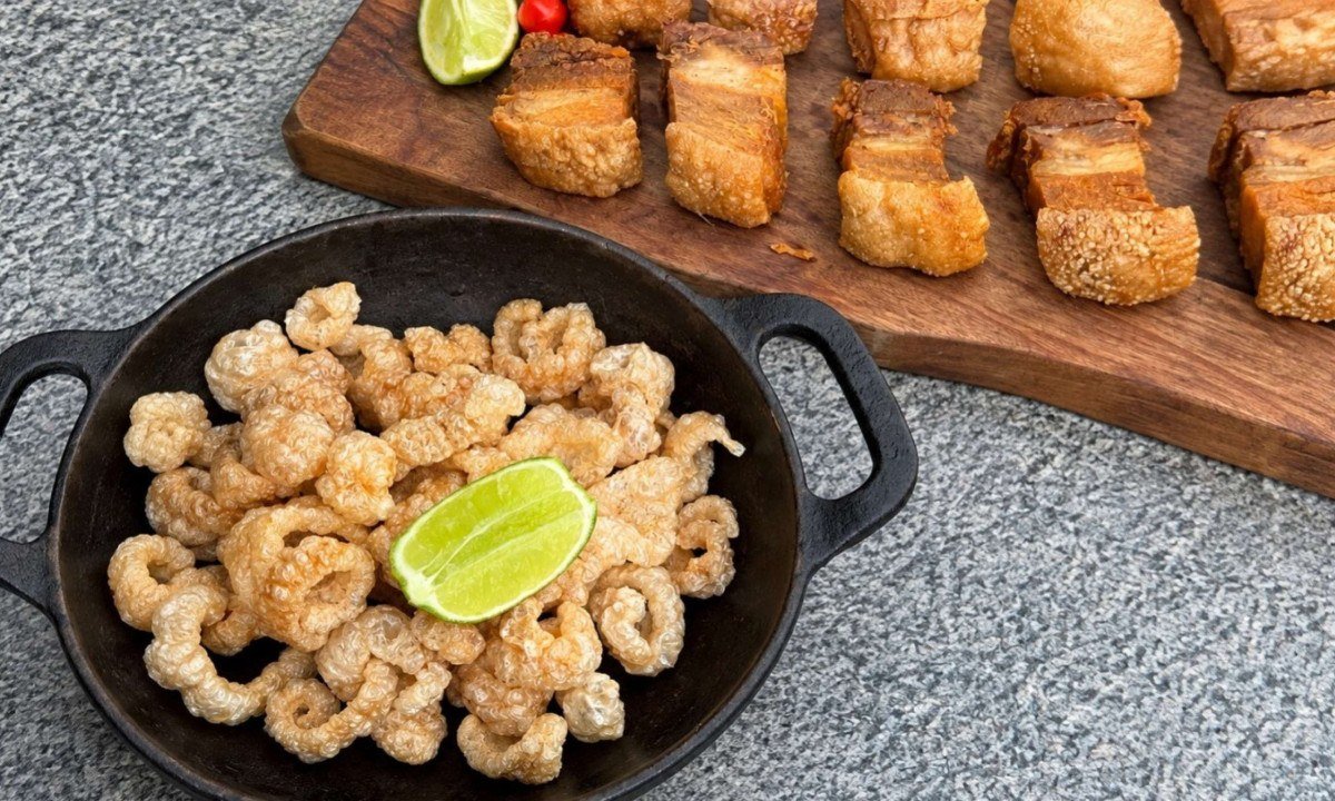O torresmo &eacute; a estrela do m&ecirc;s no restaurante Pinga e Frita 