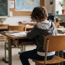 Pediatra tem papel estratégico no diagnóstico e tratamento do TDAH - Gerada com IA
