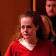 Christa Pike já consegue caminhar após sobreviver a execução fracassada, diz advogado - Tennessee Department of Corrections