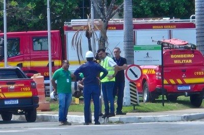 O piloto morreu no acidente. Informações iniciais apontam q ele era o único presente na aeronave  -  (crédito: Jair Amaral/EM/D.A. Press) -O piloto morreu no acidente. Informações iniciais apontam q ele era o único presente na aeronave  -  (crédito: Jair Amaral/EM/D.A. Press)