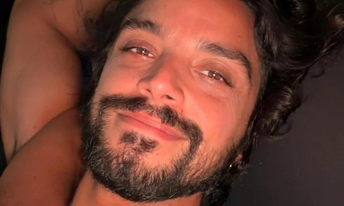 Rodrigo Simas entra em novela das 21h ao lado da esposa Agatha Moreira - (crédito: Tupi)