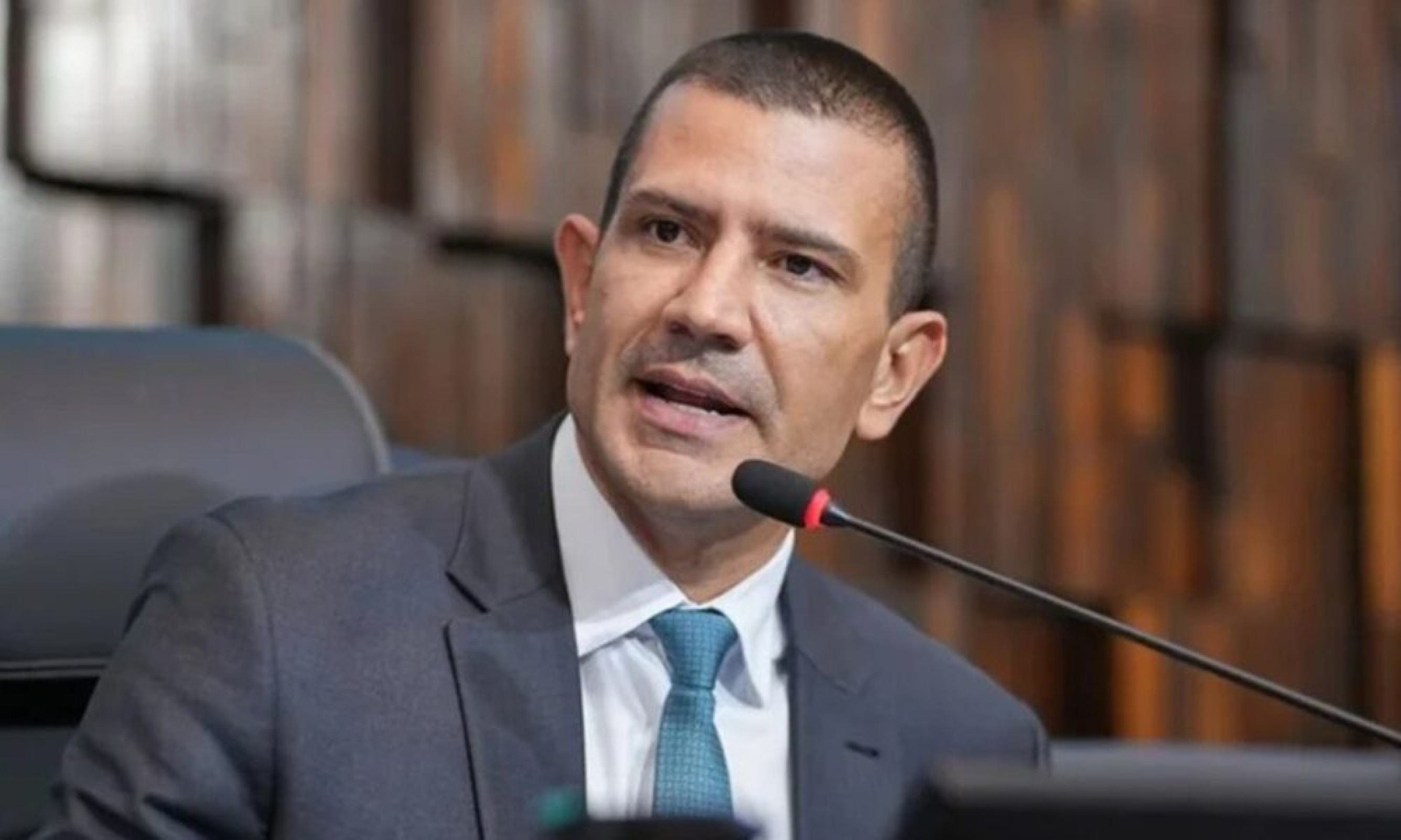 Retotalização dos votos ao Governo do Rio confirma vitória de Douglas Ruas no 1º turno neste sábado