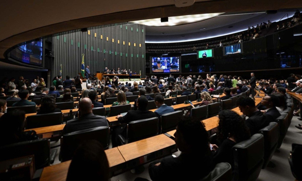 A direita novata de Flávio vai repetir o caos daquela que tomou posse com Jair? - (crédito: Foto: Saulo Cruz/Agência Senado)