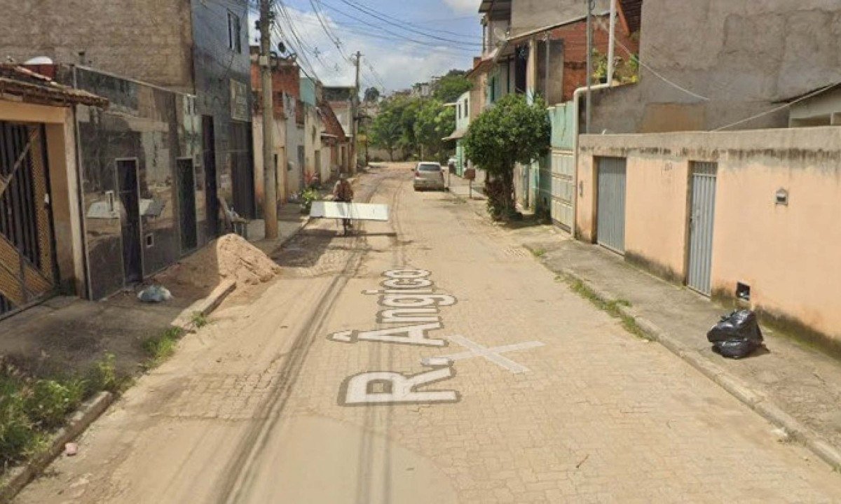 De acordo com a PM, tanto a vítima quanto o suspeito tinham registros criminais anteriores - (crédito: Reprodução/Google Street View)