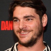 Morre RJ Mitte, ator de 'Breaking Bad' que usou carreira para dar visibilidade a pessoas com deficiência
