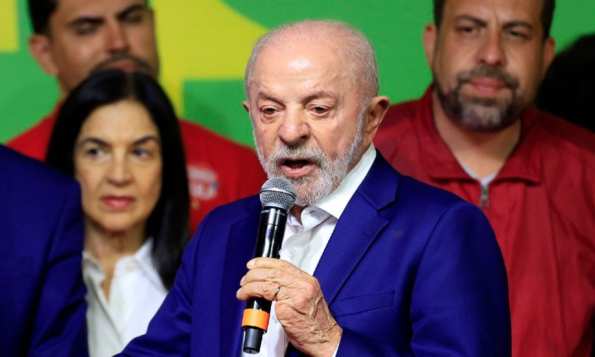 A benesse padrão Trump anunciada por Lula a 12 dias da eleição - (crédito: Fotos: Paulo Pinto/Agencia Brasil)