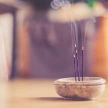 Defumação Quebra Demanda: proteção e libertação de energias negativas - Wemystic