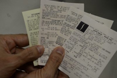 A dispensa de emiss&atilde;o de nota fiscal para nanoempreendedores e MEIs &eacute; uma das medidas para facilitar a tributa&ccedil;&atilde;o de pequenos neg&oacute;cios -  (crédito: Divulga&ccedil;&atilde;o / Ag&ecirc;ncia Brasil)