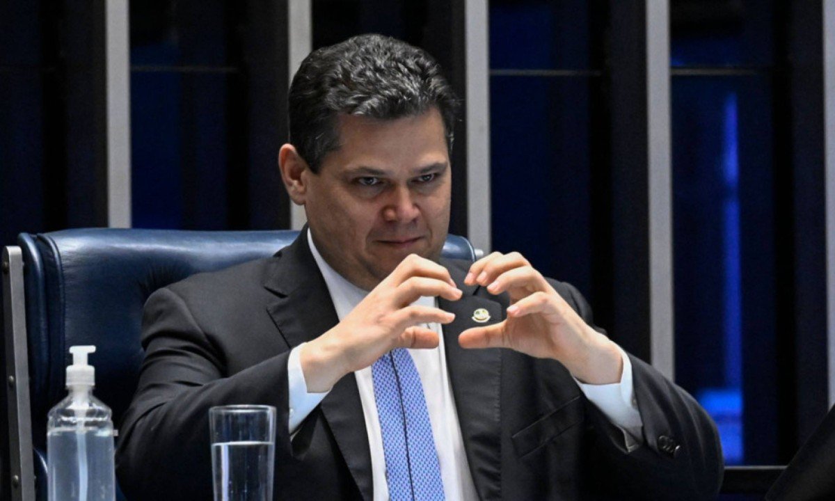 Corrida pelo Planalto molda sessão que aprovou o fim da jornada 6×1 - (crédito: Foto: Carlos Moura/Agência Senado)