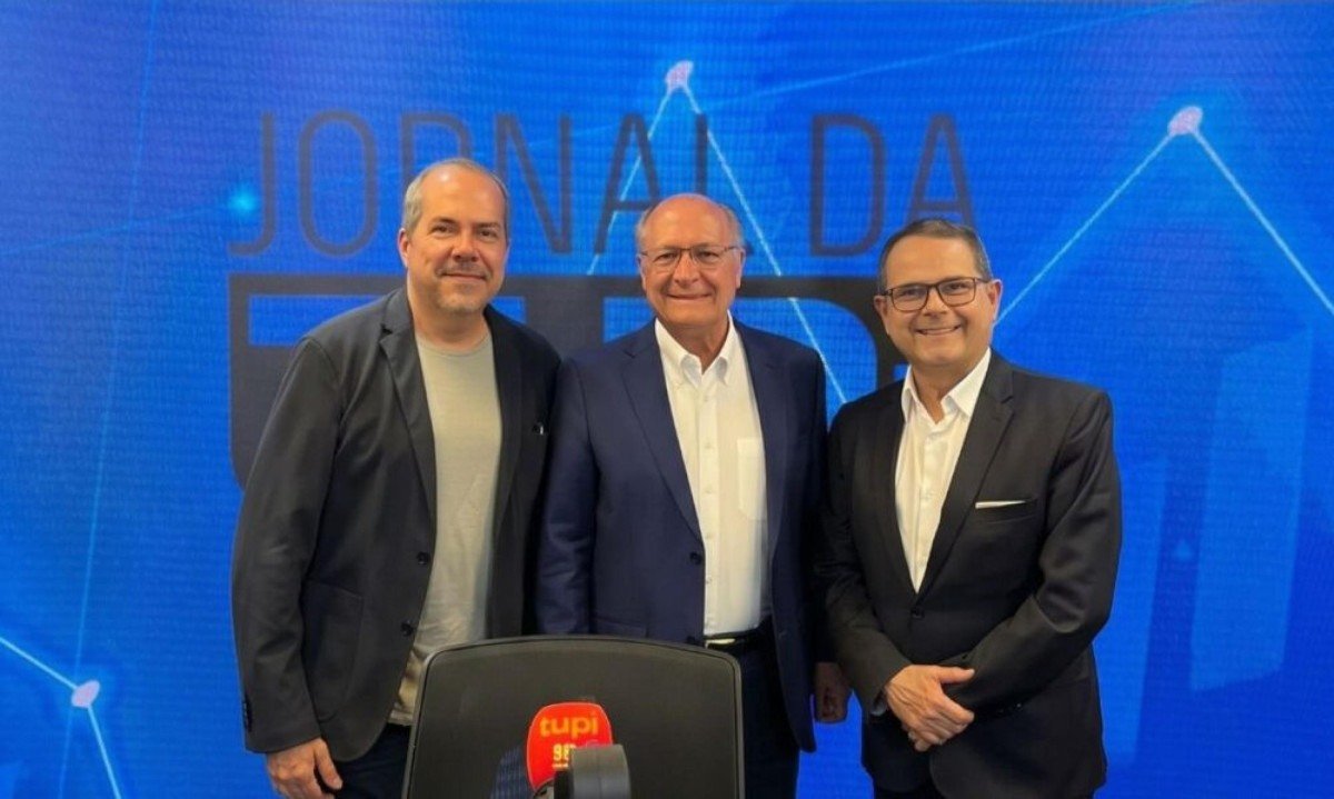 Alckmin defende mandato de 10 a 12 anos no STF e diz que Lula fará a reforma do Judiciário: "Não tem sentido ser vitalício" - (crédito: Tupi)