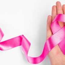 8 hábitos simples que ajudam a proteger a saúde das mamas - Freepik